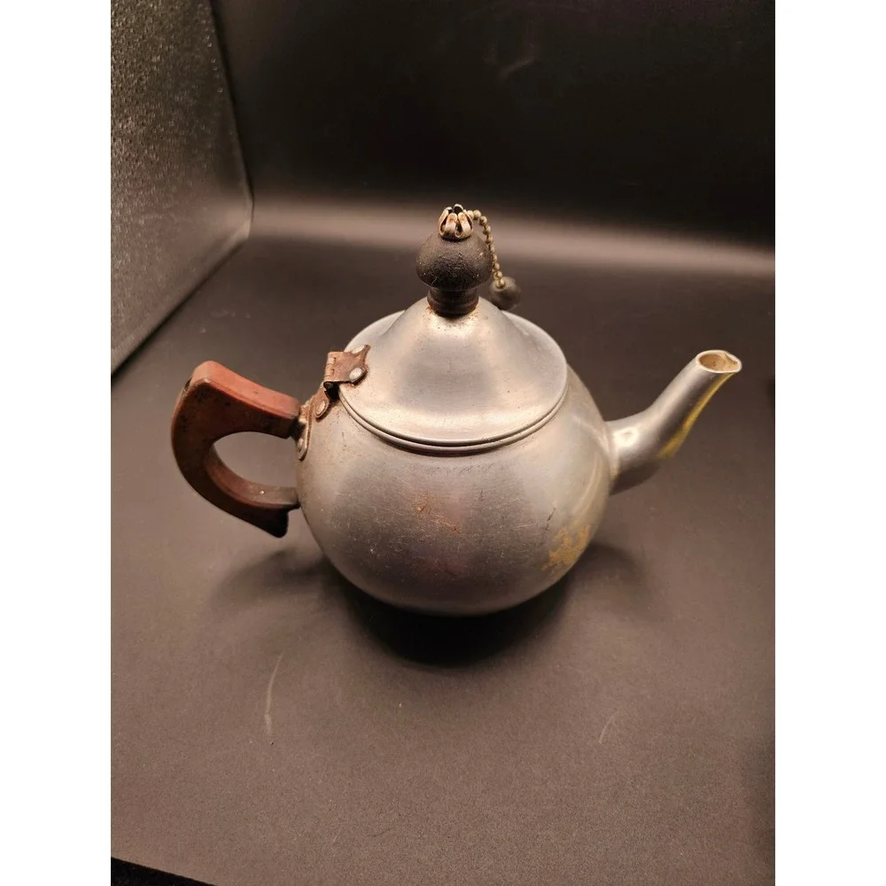 Vintage Priscilla Ware Aluminum Teapot 5 Cup Wood Handle Farmhouse Decor USA XX